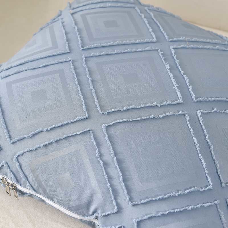 Light Blue Geometric Pattern 2 - Throw Pillow 评论和价格