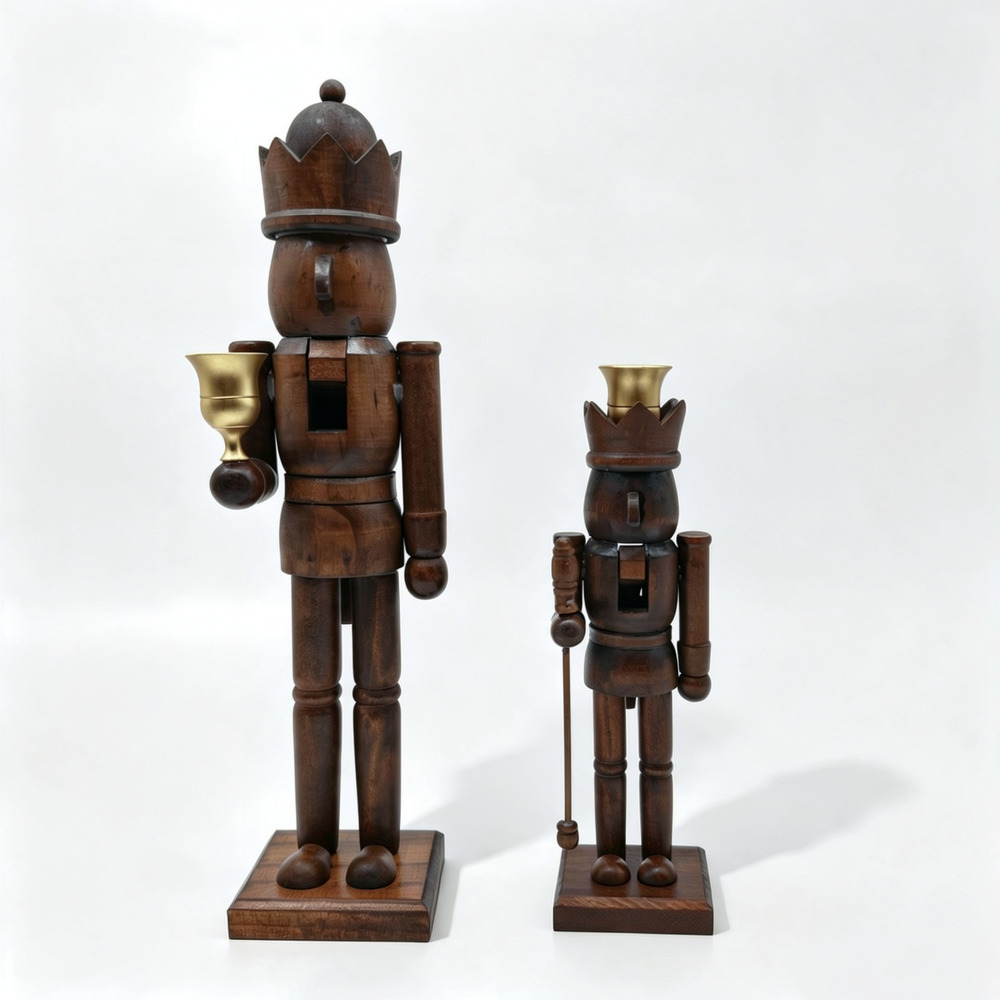 Vintage Style Nutcracker With  - Candle Holder Decor 评论和价格