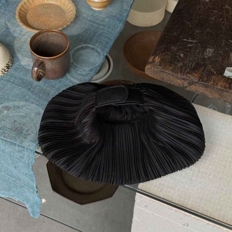 Fashion Shell Pleated Handbag  - Interior Design High End 评论和价格